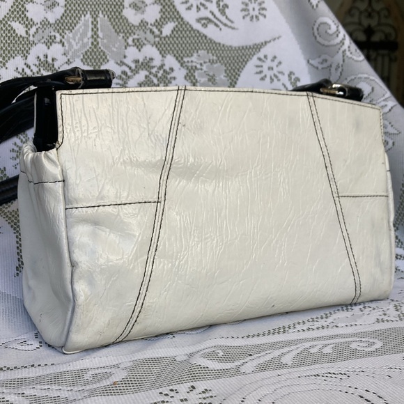 MICHE Classic Shell. Measures 18”x11.5. Fits Classic Base 5.75”x6.5”x11.75”. - Picture 2 of 5